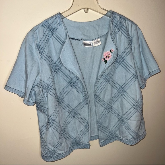 Vintage Two Twenty Cotton Denim Embroidered Open Front Top Size Large - Picture 15 of 16